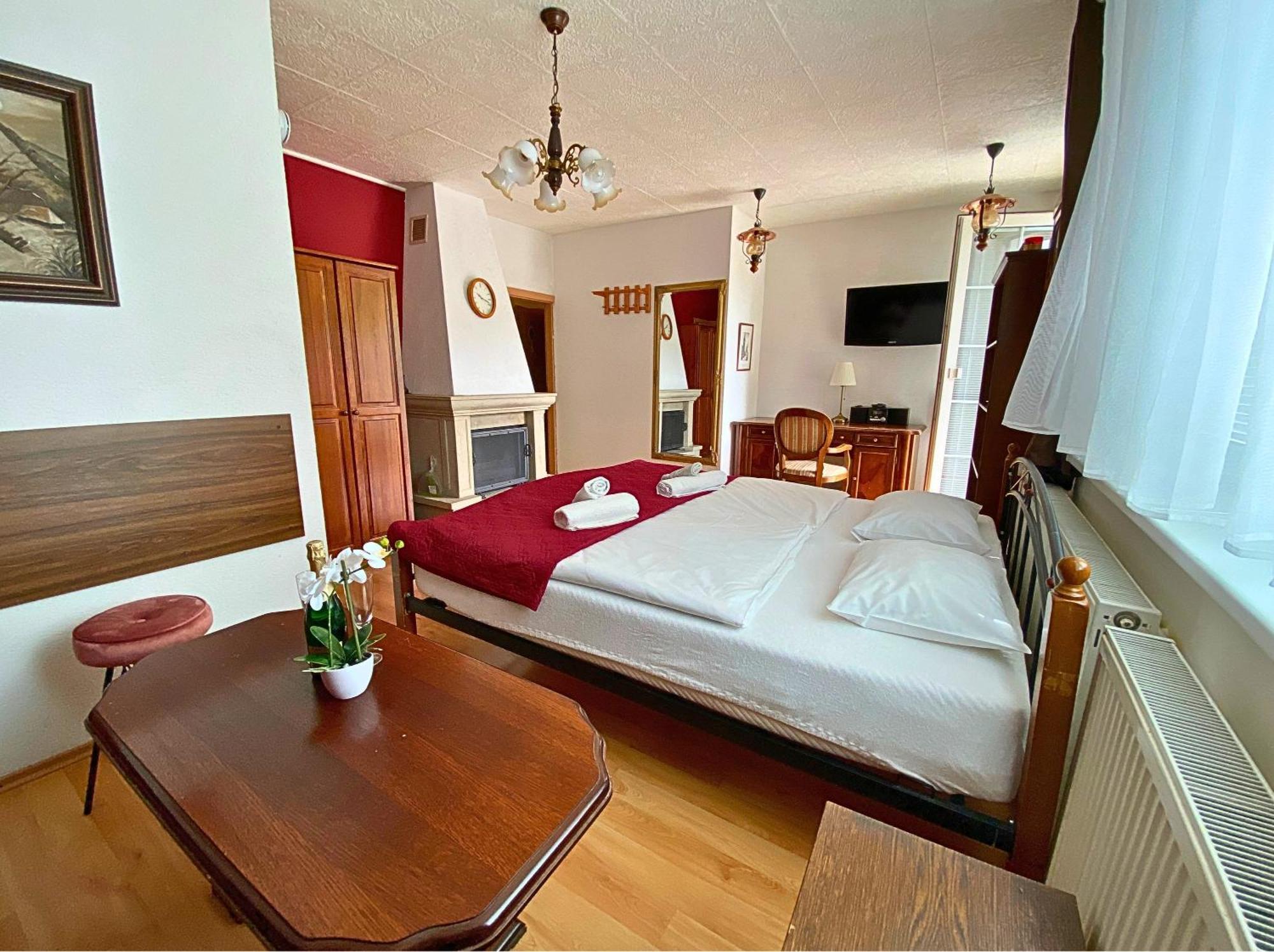 Marianka Spa & Pool Apartments Prestige Villa Ivica المظهر الخارجي الصورة